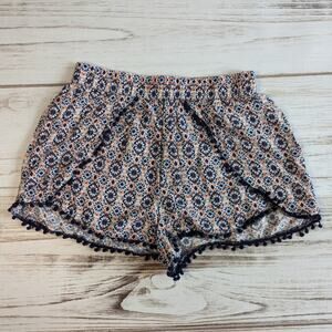 Divided H&M printed pull on shorts with pompom trim Sz 8